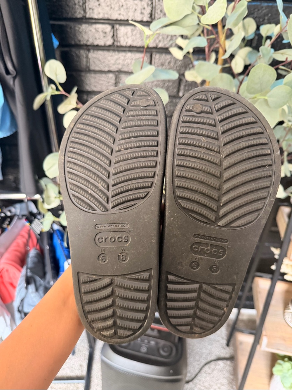 Croc’s Dylan Clog - Picture 3 of 3